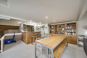 Teleidoscope Retreat