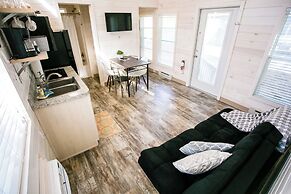 Long Cove Resort & Marina