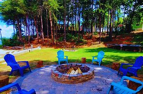 Long Cove Resort & Marina