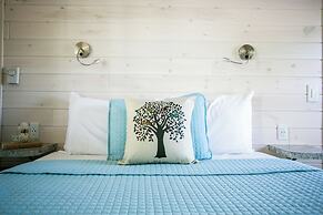 Long Cove Resort & Marina