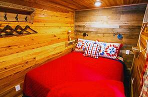 Long Cove Resort & Marina