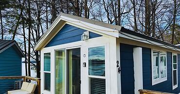 Long Cove Resort & Marina