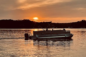 Long Cove Resort & Marina