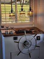 Long Cove Resort & Marina