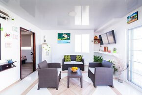 APARTAMENTOS TURISTICOS EL CONQUISTADOR