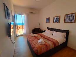 Circe Studio Sea View