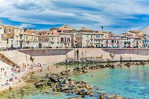 Circe Studio Sea View