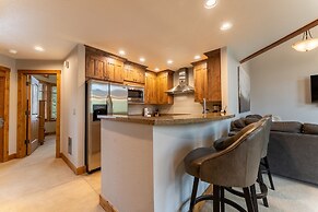 Rasor Court #24 by Summit County Mountain Retreats