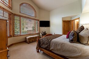 Rasor Court #24 by Summit County Mountain Retreats