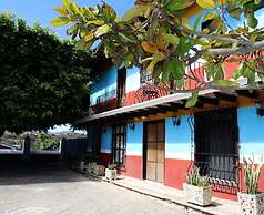 Hotel Hacienda Villa Victoria