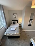 Storey Apartment - 2 Bedroom Upstairs Flat