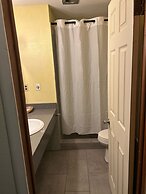 Hillcrest Motel By OYO Aurora IN Near Lawrenceburg