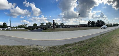 Hillcrest Motel By OYO Aurora IN Near Lawrenceburg