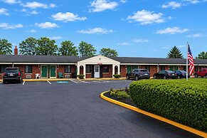 Hillcrest Motel By OYO Aurora IN Near Lawrenceburg