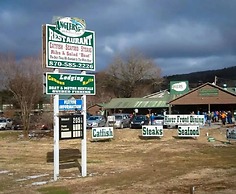 Anglers Riverfront Motel