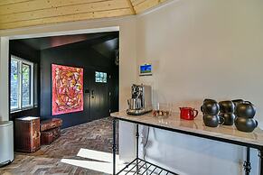 La Maison Mirch - Luxe Design Retreat