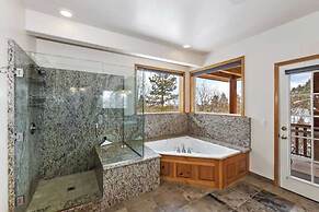 Zen Den by Avantstay Entertainers Home in Ideal Big Bear Location w/ H