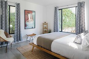 Hotel El Cid by Avantstay 16 OCC Full Hotel Buyout in Palm Springs w/ 