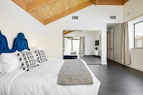 El Reino by Avantstay Spectacular Estate w/ Pool & Tennis Court!