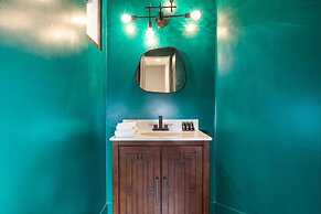 El Reino by Avantstay Spectacular Estate w/ Pool & Tennis Court!