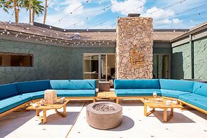 El Reino by Avantstay Spectacular Estate w/ Pool & Tennis Court!