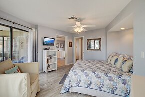 103 D Port O Call by Avantstay Close to Beach Community Pool