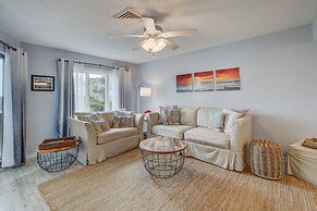 103 D Port O Call by Avantstay Close to Beach Community Pool