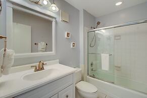 103 D Port O Call by Avantstay Close to Beach Community Pool