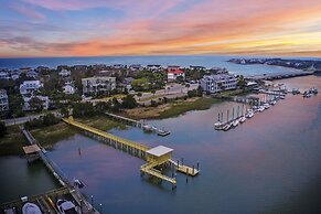 Carolina Blvd - 103 Carolina Boulevard