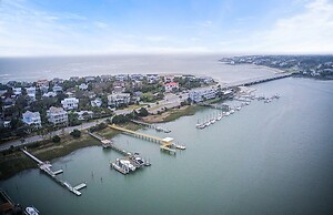 Carolina Blvd - 103 Carolina Boulevard