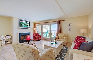 2 A Seagrove by Avantstay Oceanfront, Beach and Community Pool Access