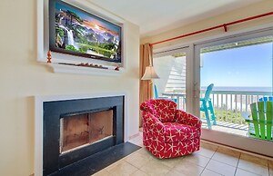 2 A Seagrove by Avantstay Oceanfront, Beach and Community Pool Access