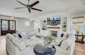 24 Sand Dollar Drive by Avantstay Entertainers Home w/ Pool. Hot Tub, 