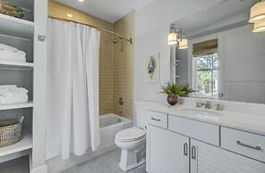 24 Sand Dollar Drive by Avantstay Entertainers Home w/ Pool. Hot Tub, 