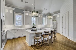 24 Sand Dollar Drive by Avantstay Entertainers Home w/ Pool. Hot Tub, 