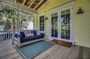 24 Sand Dollar Drive by Avantstay Entertainers Home w/ Pool. Hot Tub, 