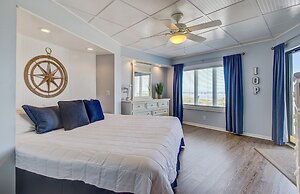 103 B Port O Call by Avantstay Direct Beach Access Screened In Porch!