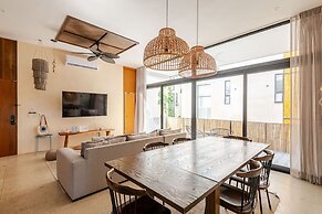 Manor Tulum by The Spot Rentals