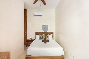 Manor Tulum by The Spot Rentals