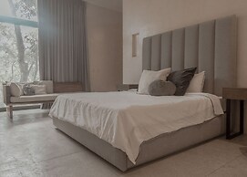 Manor Tulum by The Spot Rentals