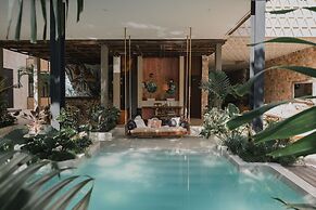 Manor Tulum by The Spot Rentals