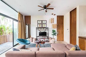 Manor Tulum by The Spot Rentals