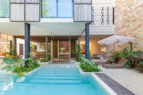 Manor Tulum by The Spot Rentals