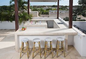 Manor Tulum by The Spot Rentals