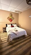 1961 Los Naranjos Hostal