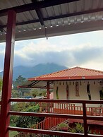 1961 Los Naranjos Hostal