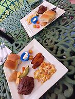 1961 Los Naranjos Hostal