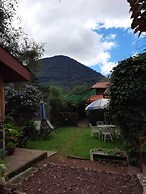 1961 Los Naranjos Hostal