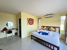 Anyavee Chom By The Sea