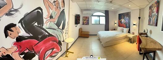 ARTHOME HOTEL